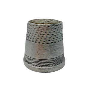 Vintage Paul Revere Boston Mass Metal Thimble Souvenir Sewing Collectible 1” ‘82